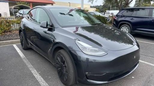 TESLA MODEL Y 2024 7SAYGDEE0RF036377 image